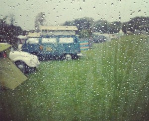 ¿Qué hacer los días de lluvia en tu camper?
