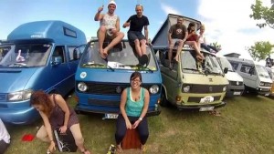 gente-concentracion-soulcamper