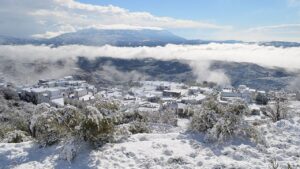 Explorando la magia navideña en furgoneta camperizada: ruta por la Alpujarra Granadina