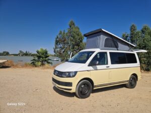 Lee más sobre el artículo Se vende Volkswagen T6 Transporter Camper Corta